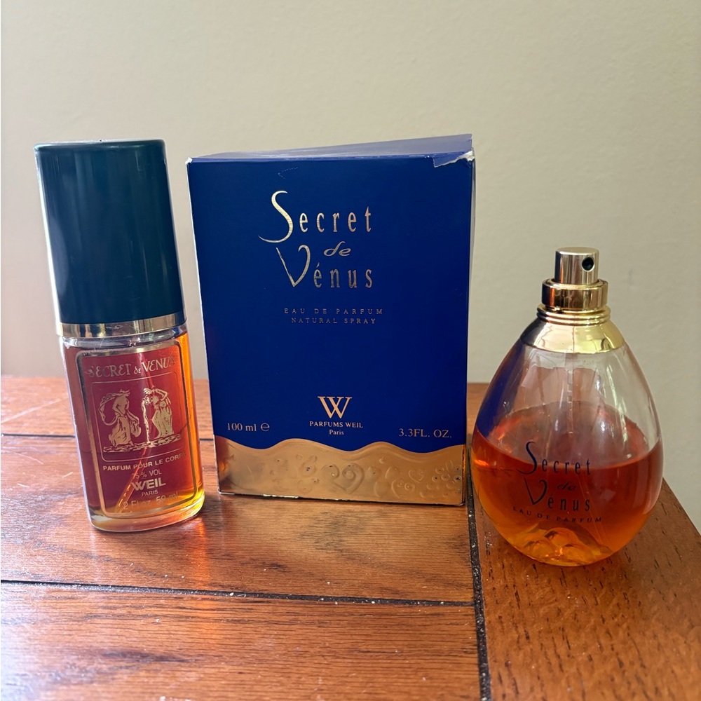 Secret de Venus Eau de Parfum - Gold and Blue